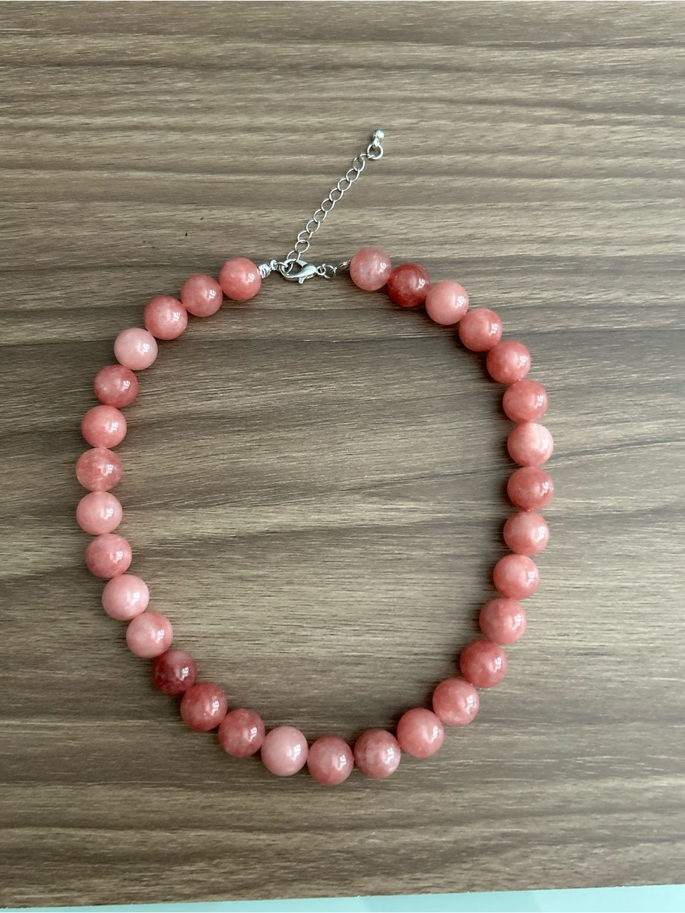 Coral Bead Choker Necklace Q1143 - Picture 2 of 3